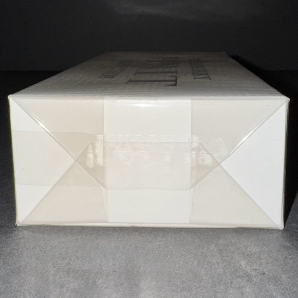 NEW, Burberry Brit “Rhythm” For Her Body Lotion, 5 Oz (150ml) - Picture 7 of 8